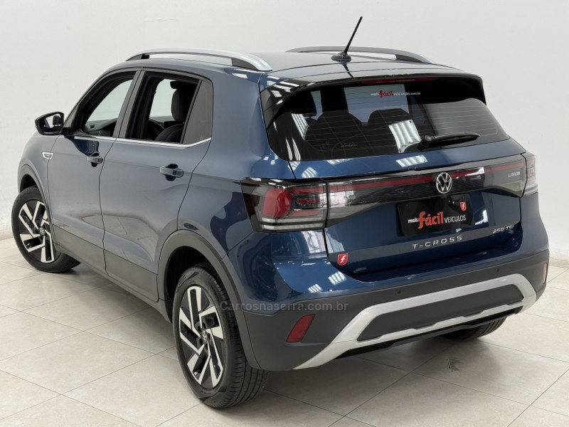 T-CROSS 1.4 HIGHLINE TSI 16V FLEX 4P AUTOMÁTICO - 2025 - SANTA CRUZ DO SUL