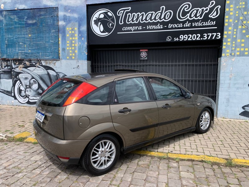 FOCUS  - 2001 - CAXIAS DO SUL