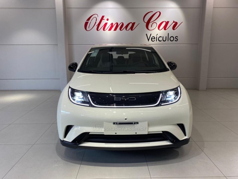 DOLPHIN ELÉTRICO 4P AUTOMÁTICO - 2027 - FLORES DA CUNHA