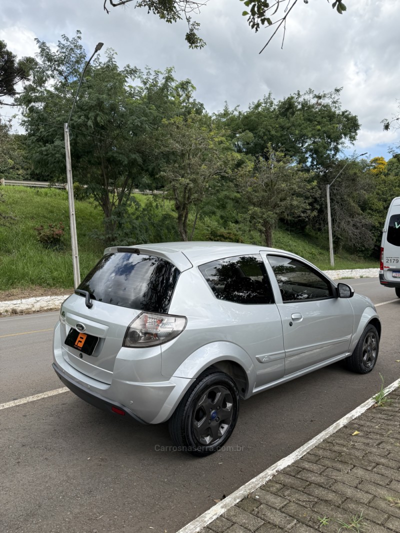 KA 1.0 MPI TECNO 8V FLEX 2P MANUAL - 2012 - NOVA ARAçá