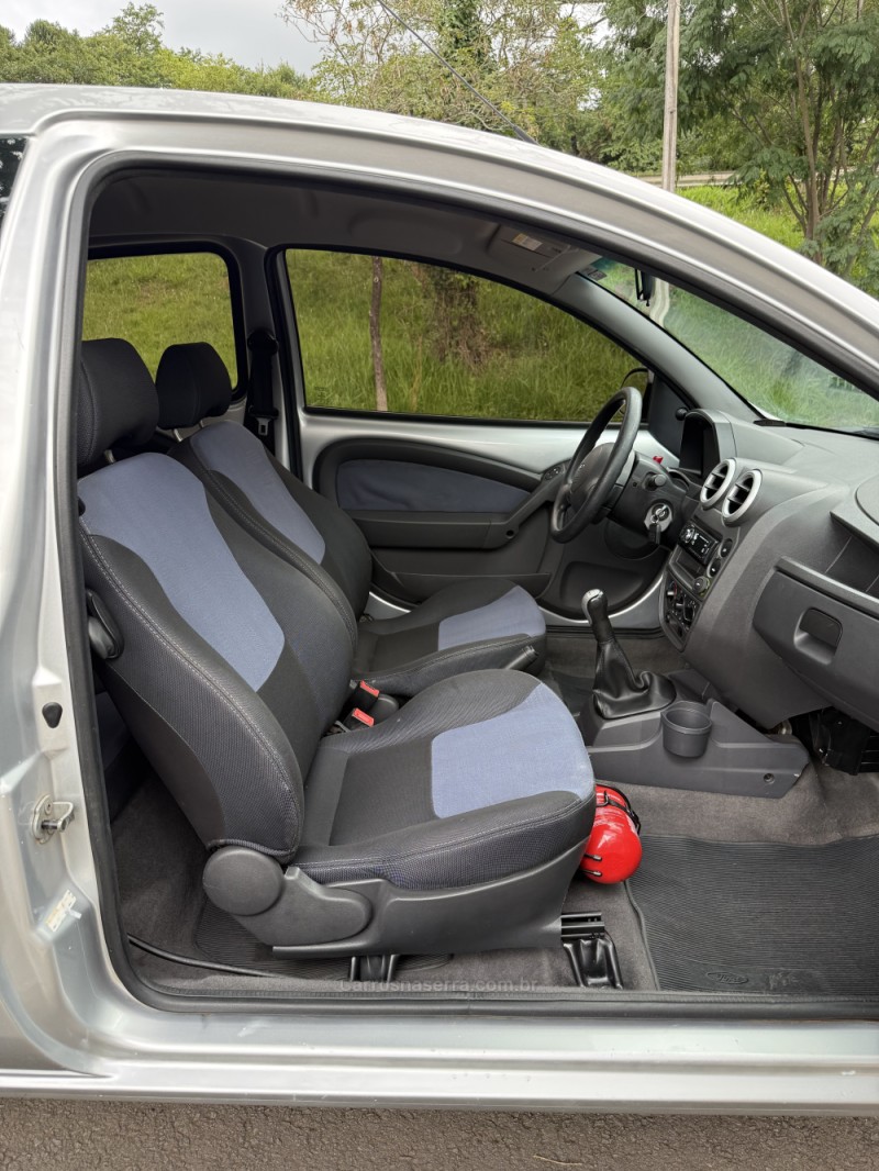 KA 1.0 MPI TECNO 8V FLEX 2P MANUAL - 2012 - NOVA ARAçá