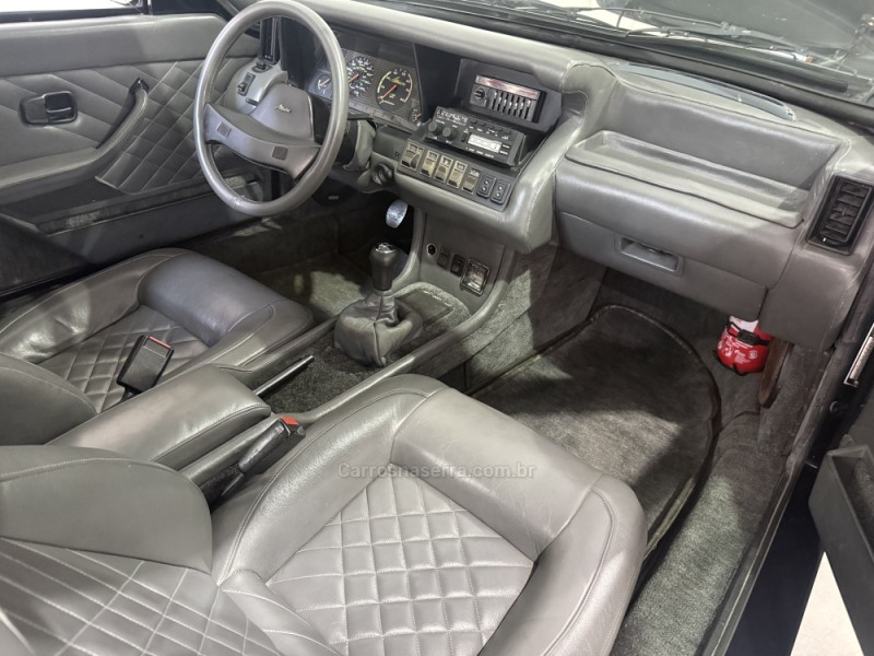 SAGA 1.8 COUPÉ 8V GASOLINA 2P MANUAL - 1986 - GARIBALDI