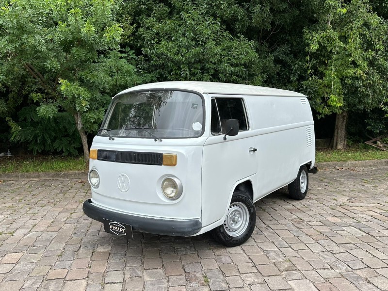 KOMBI 1.6 FURGÃO 8V GASOLINA 3P MANUAL