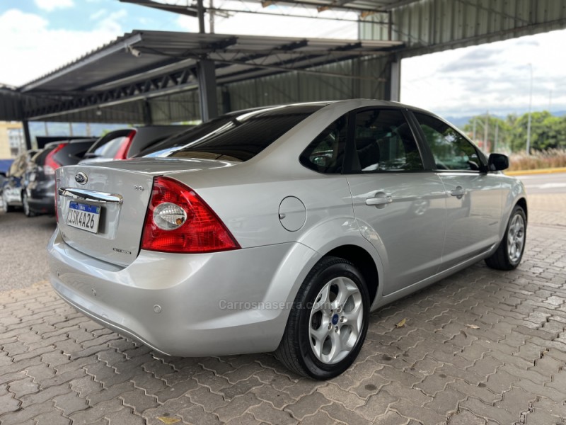 FOCUS 2.0 TITANIUM SEDAN 16V FLEX 4P AUTOMÁTICO - 2012 - BOM PRINCíPIO