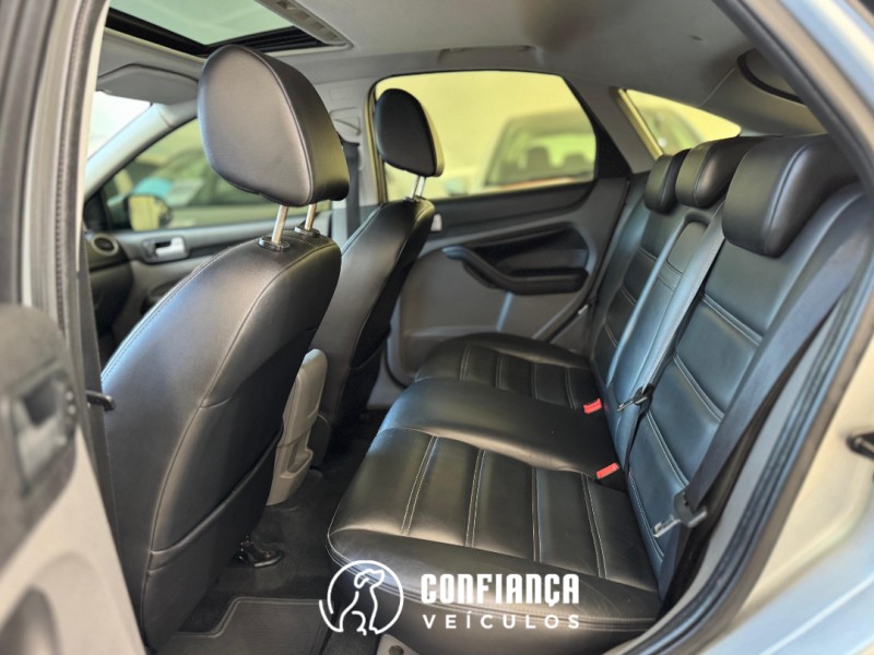 FOCUS 2.0 GHIA 16V GASOLINA 4P AUTOMÁTICO - 2009 - BENTO GONçALVES