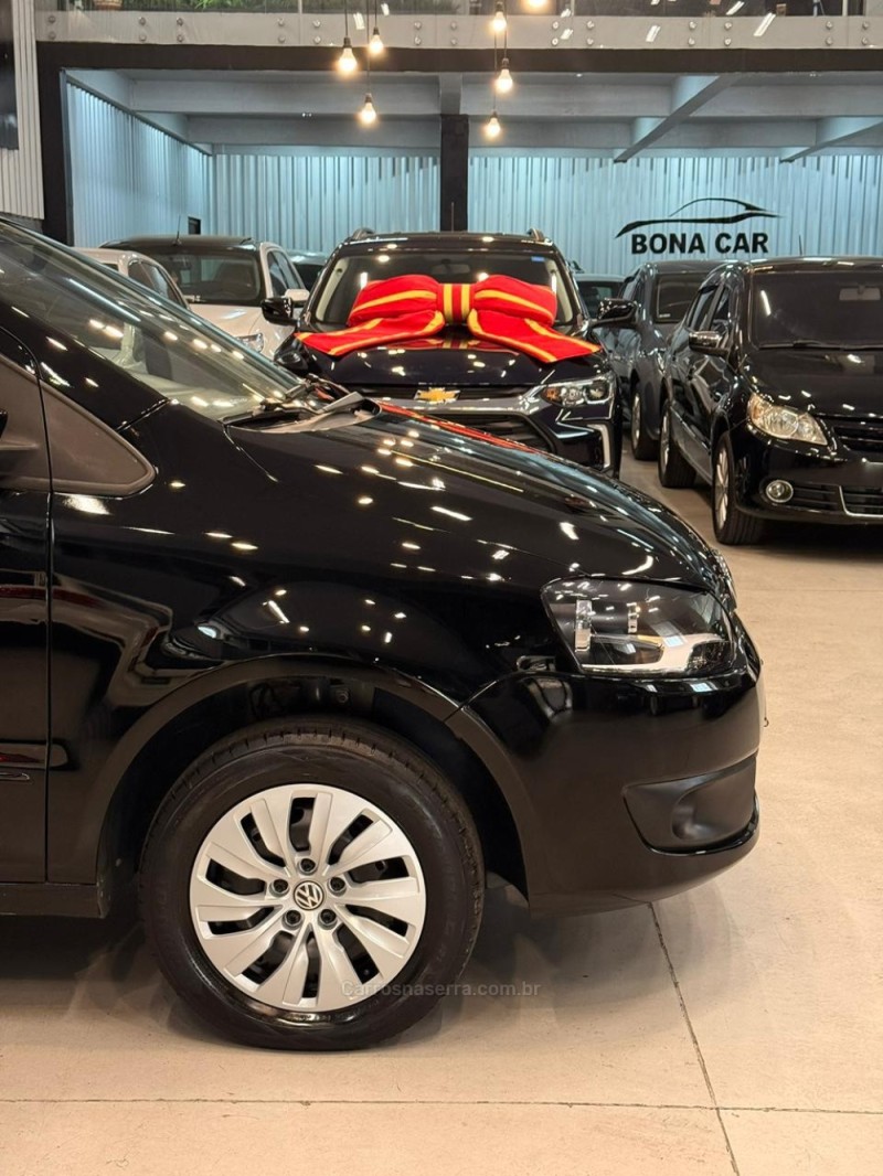 FOX 1.0 MI BLUEMOTION 8V FLEX 4P MANUAL - 2014 - CAXIAS DO SUL