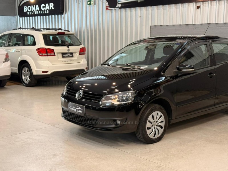 FOX 1.0 MI BLUEMOTION 8V FLEX 4P MANUAL - 2014 - CAXIAS DO SUL