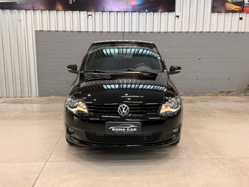 FOX 1.0 MI BLUEMOTION 8V FLEX 4P MANUAL - 2014 - CAXIAS DO SUL