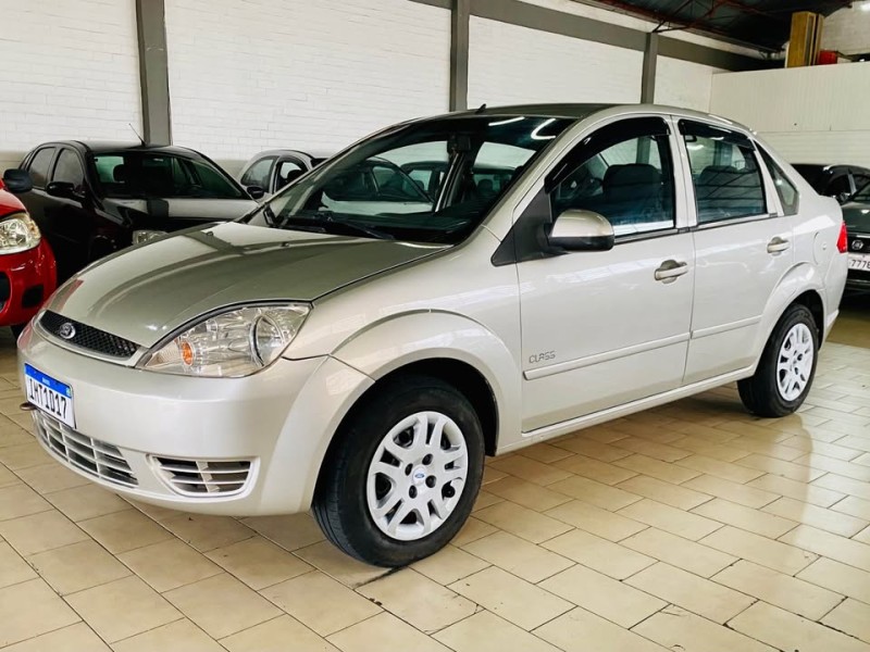 fiesta 1.6 mpi sedan 8v flex 4p manual 2006 caxias do sul