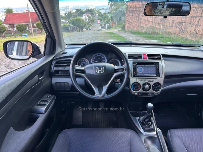 CITY 1.5 DX 16V FLEX 4P MANUAL - 2013 - VENâNCIO AIRES