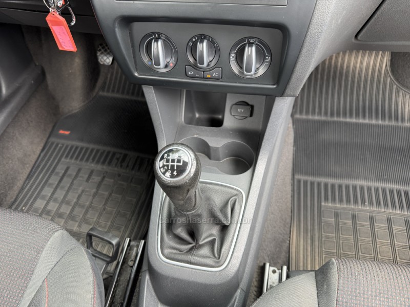 FOX 1.6 MI PRIME 8V FLEX 4P MANUAL - 2012 - CASCA