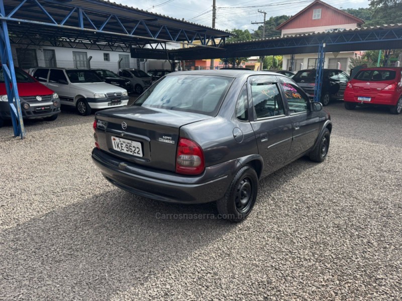 CORSA 1.0 MPFI MILENIUM 8V GASOLINA 4P MANUAL - 2002 - IGREJINHA