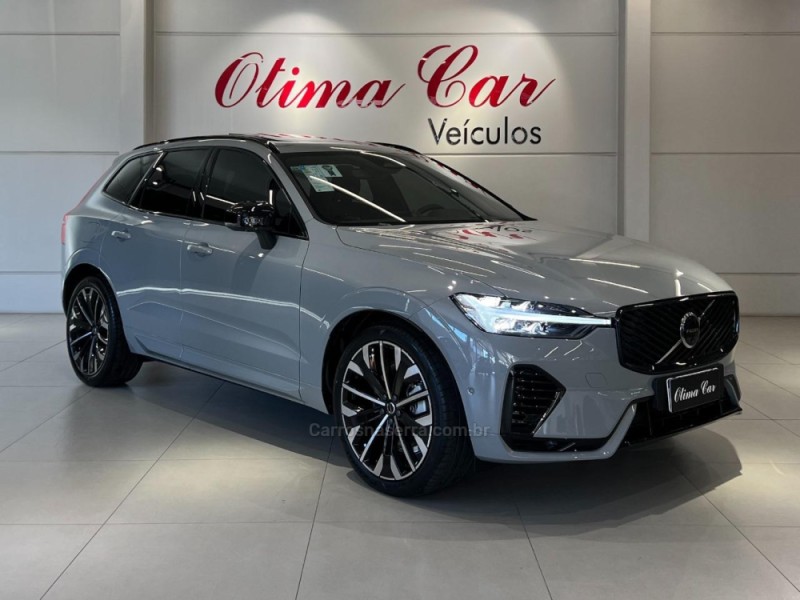XC60 2.0 T8 ULTRA DARK AWD HÍBRIDO 4P AUTOMÁTICO - 2026 - FLORES DA CUNHA