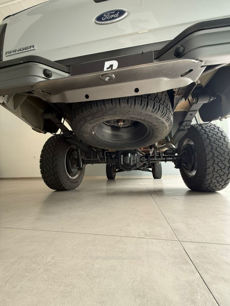 RANGER 2.3 SPORT 16V 4X2 CS GASOLINA 2P MANUAL - 2012 - LAJEADO