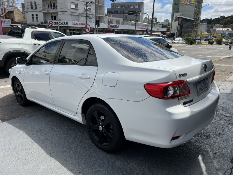 COROLLA 1.8 GLI 16V FLEX 4P AUTOMÁTICO - 2014 - CAXIAS DO SUL