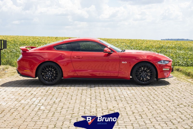 MUSTANG 5.0 GT PREMIUM COUPÉ V8 32V GASOLINA 2P AUTOMÁTICO - 2018 - PALMEIRA DAS MISSõES