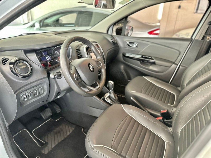 CAPTUR 1.6 16V FLEX INTENSE AUTOMÁTICO - 2018 - CAXIAS DO SUL