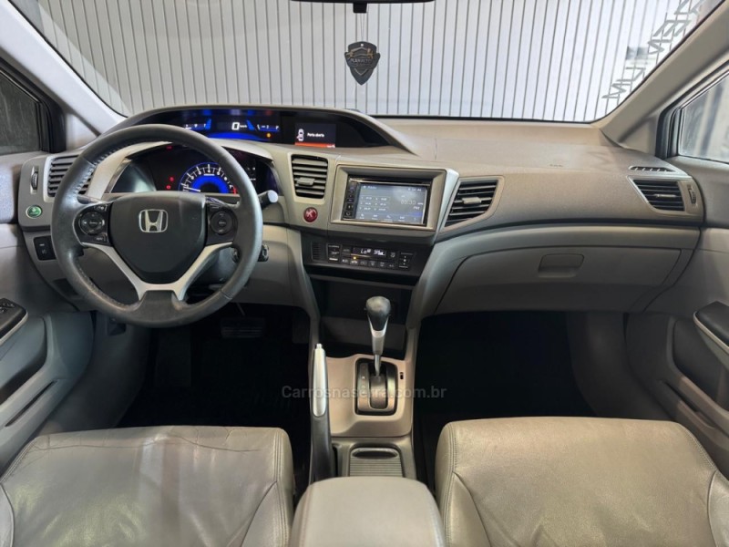 CIVIC 1.8 LXL 16V FLEX 4P AUTOMÁTICO - 2013 - DOIS IRMãOS