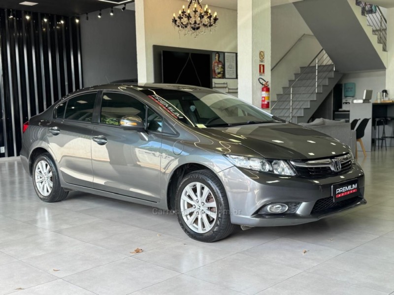 civic 1.8 lxl 16v flex 4p automatico 2013 dois irmaos