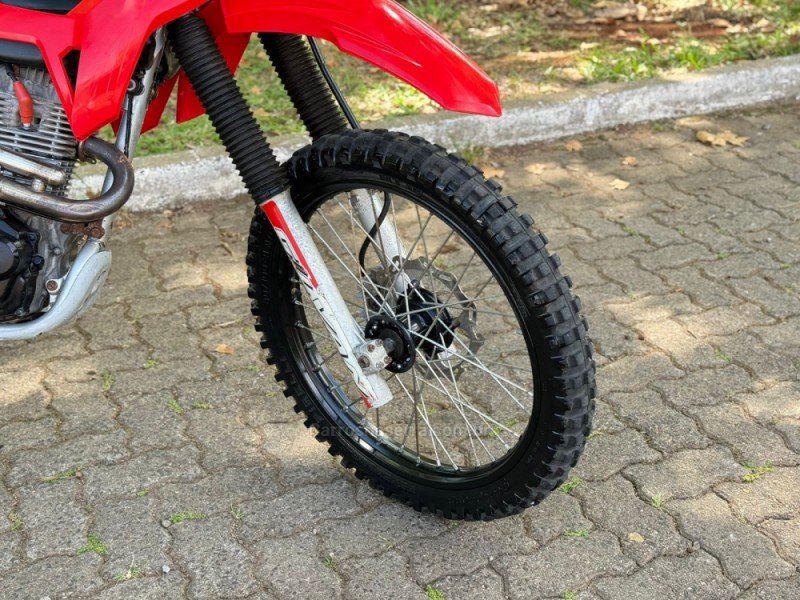 CRF 230F  - 2017 - DOIS IRMãOS