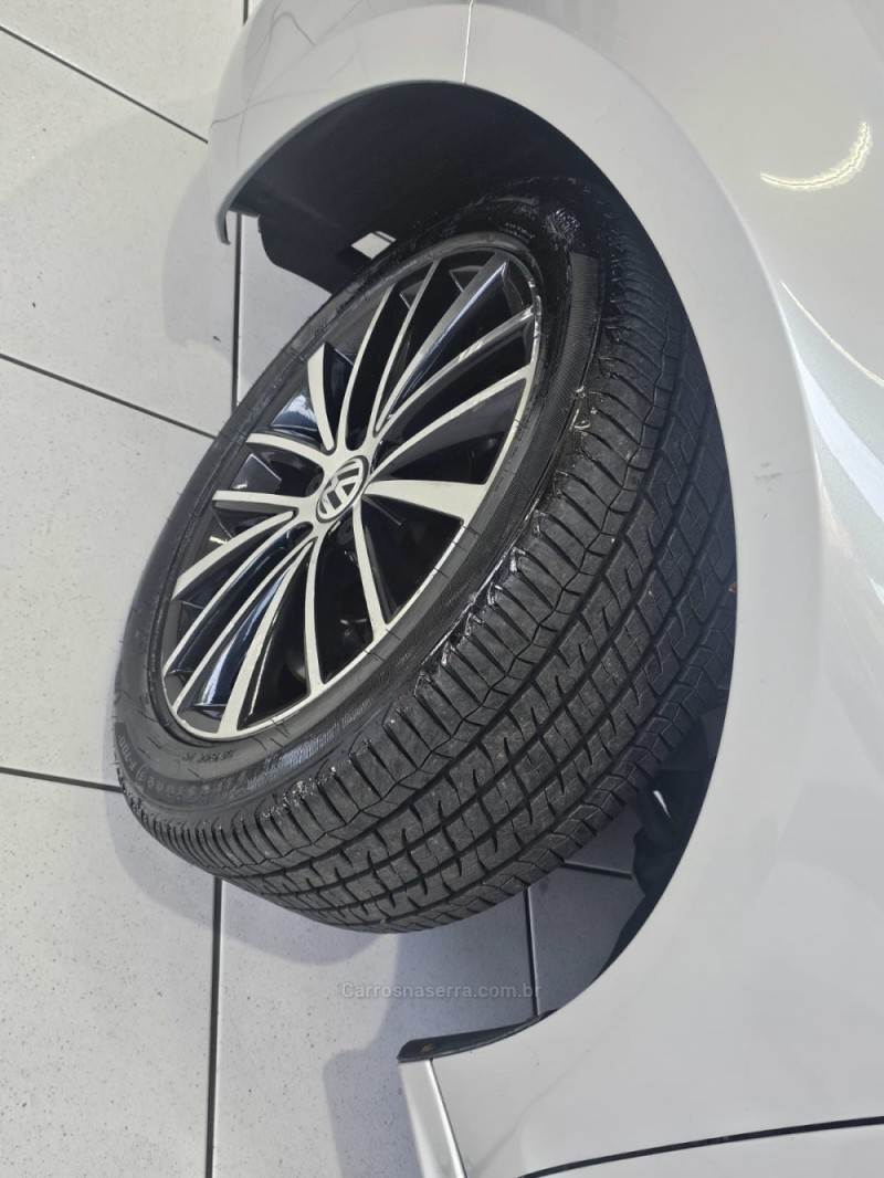 JETTA 2.0 TSI HIGHLINE 211CV GASOLINA 4P DSG - 2014 - CAXIAS DO SUL