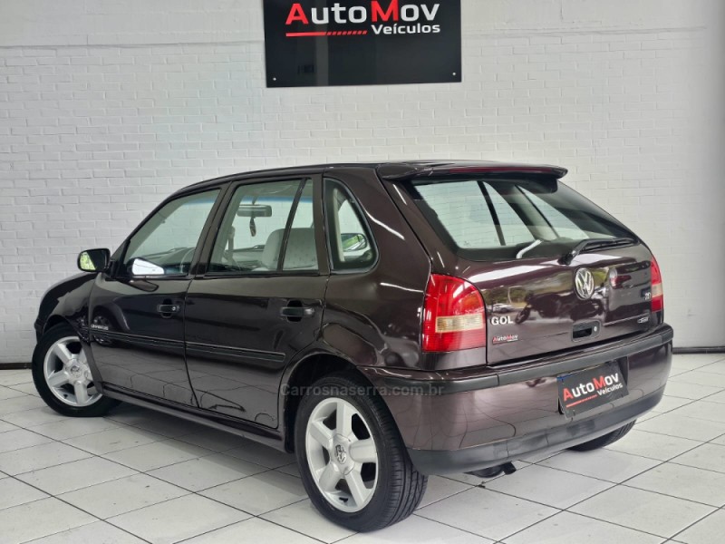 GOL 2.0 MI 8V GASOLINA 4P MANUAL - 2000 - CAXIAS DO SUL