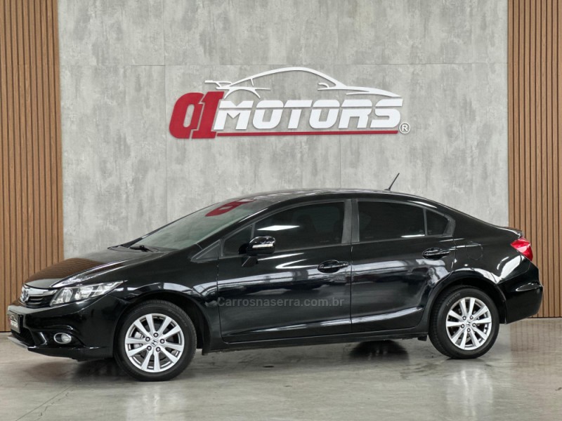 CIVIC 2.0 LXR 16V FLEX 4P AUTOMÁTICO - 2014 - NOVO HAMBURGO