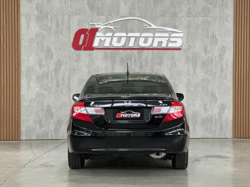 CIVIC 2.0 LXR 16V FLEX 4P AUTOMÁTICO - 2014 - NOVO HAMBURGO