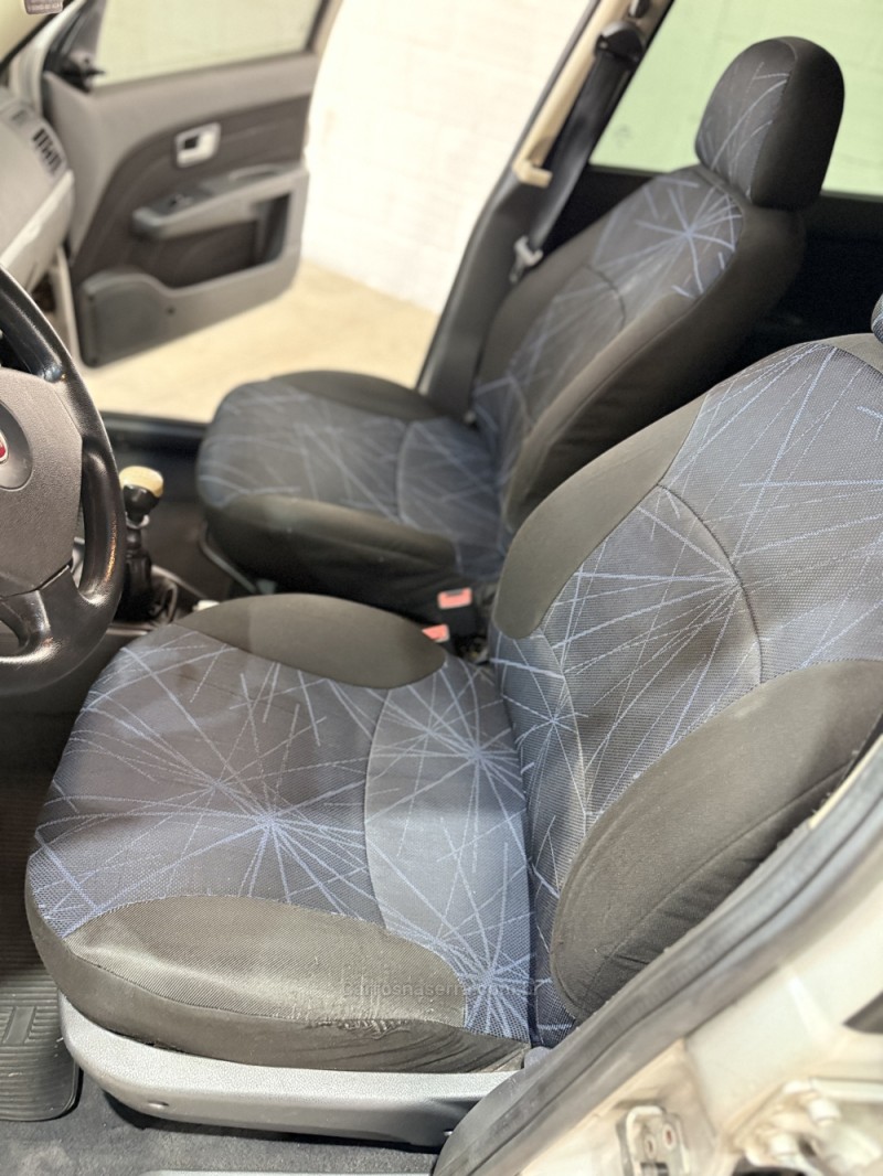 PALIO 1.4 MPI FIRE ELX WEEKEND 8V FLEX 4P MANUAL - 2009 - ARROIO DO MEIO