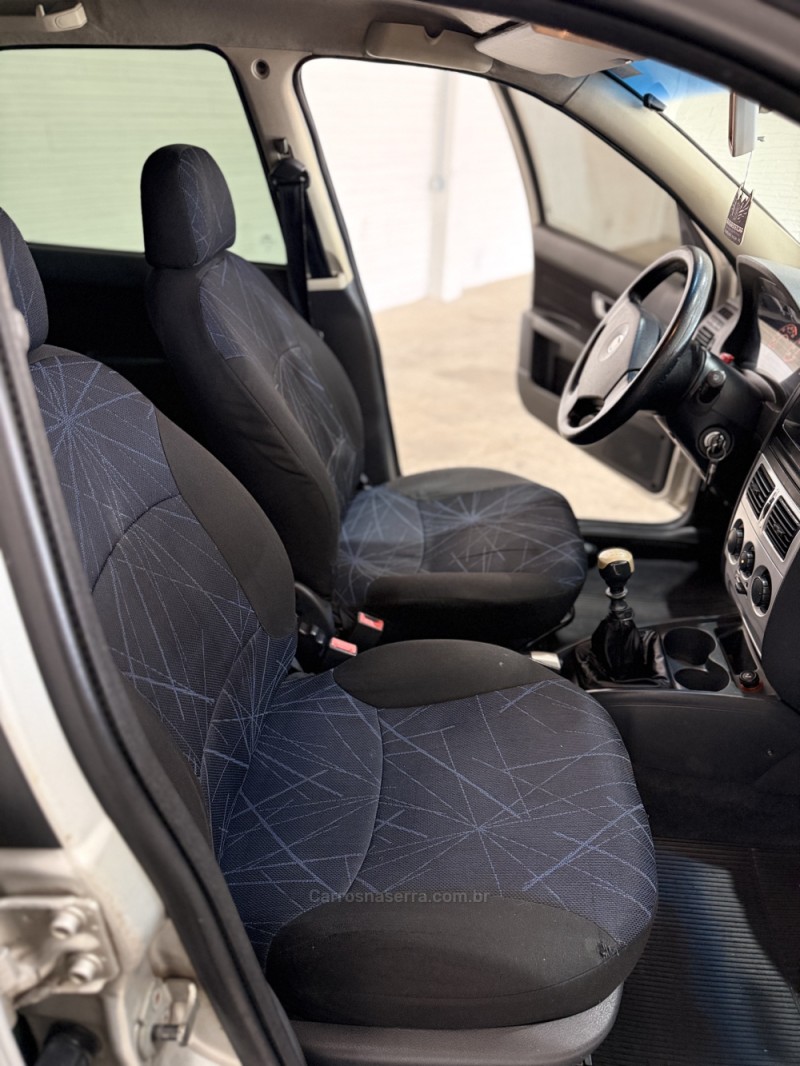 PALIO 1.4 MPI FIRE ELX WEEKEND 8V FLEX 4P MANUAL - 2009 - ARROIO DO MEIO