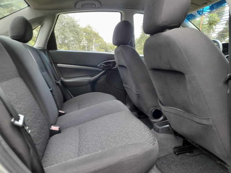 FOCUS 2.0 GLX SEDAN 16V FLEX 4P MANUAL - 2008 - FARROUPILHA