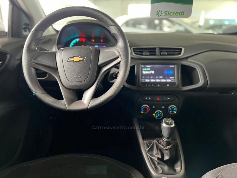 ONIX 1.4 MPFI LT 8V FLEX 4P MANUAL - 2015 - CAXIAS DO SUL