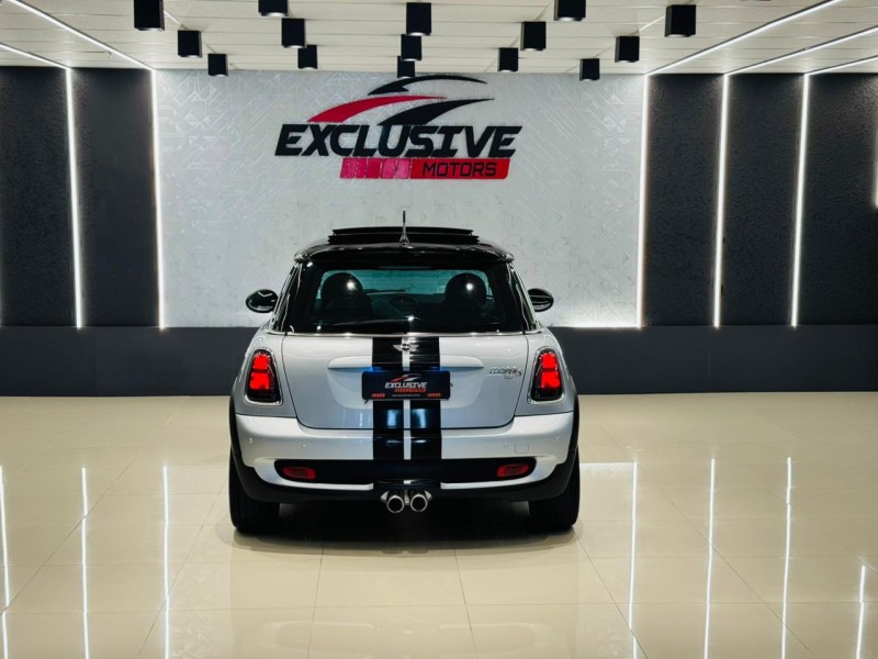 COOPER 1.6 S 16V TURBO GASOLINA 2P AUTOMÁTICO - 2010 - CAXIAS DO SUL