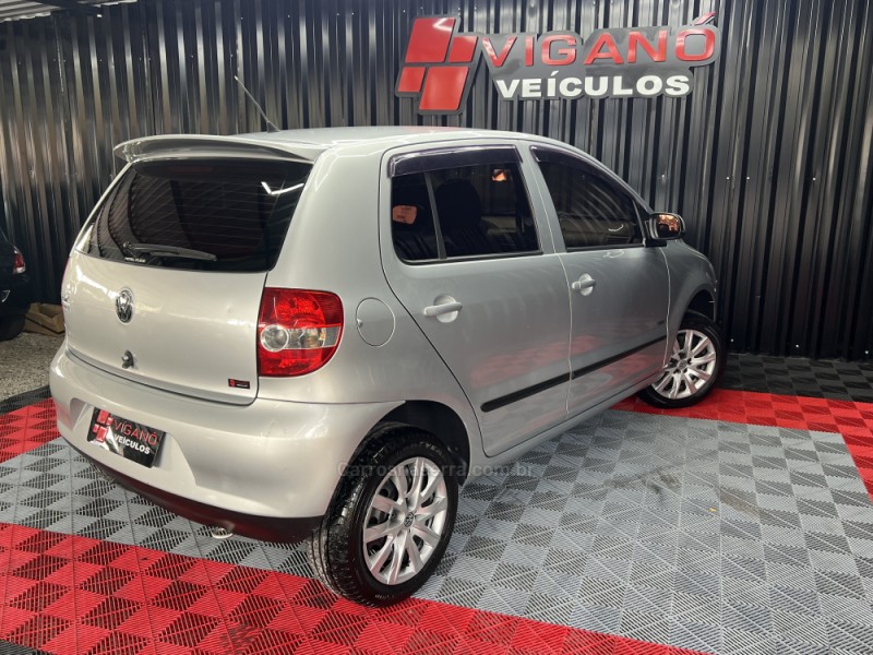 FOX 1.0 MI 8V FLEX 4P MANUAL - 2010 - CAXIAS DO SUL