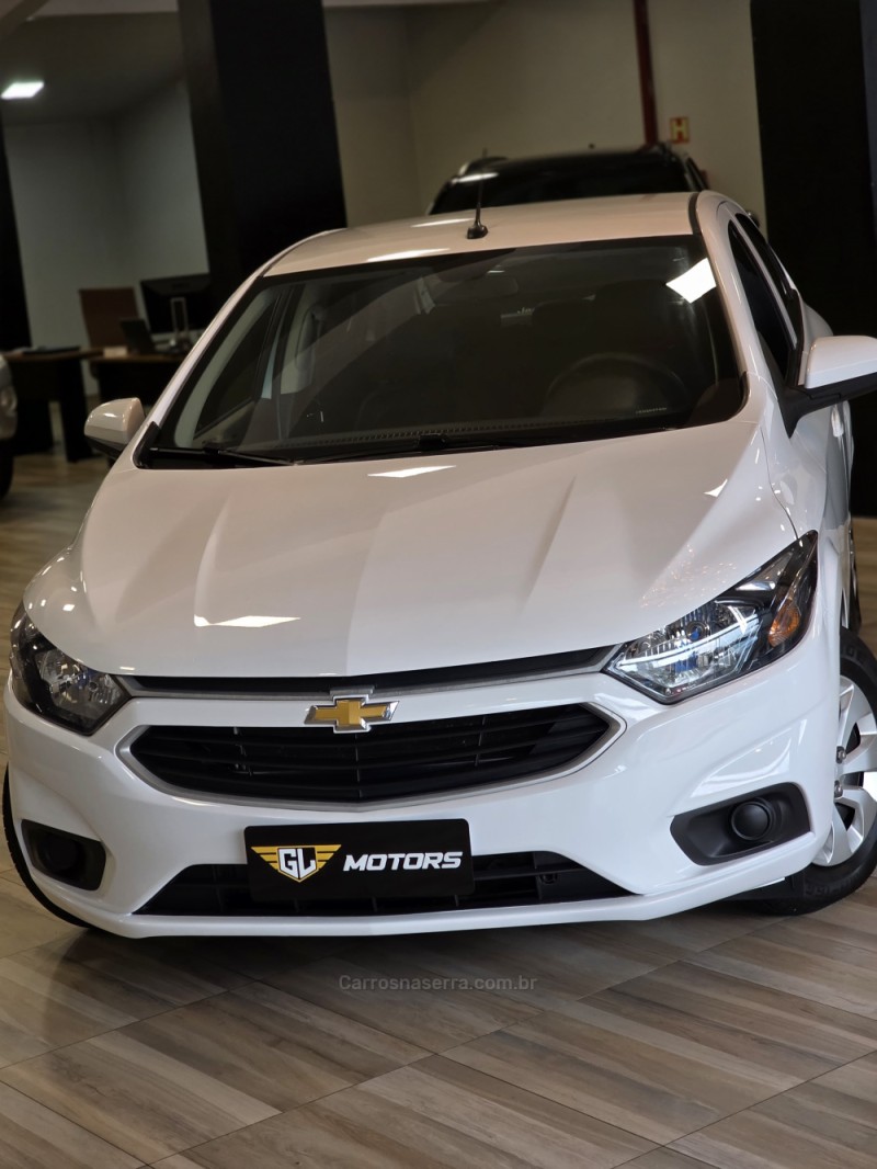 ONIX 1.0 MPFI LT 8V FLEX 4P MANUAL - 2019 - CAXIAS DO SUL