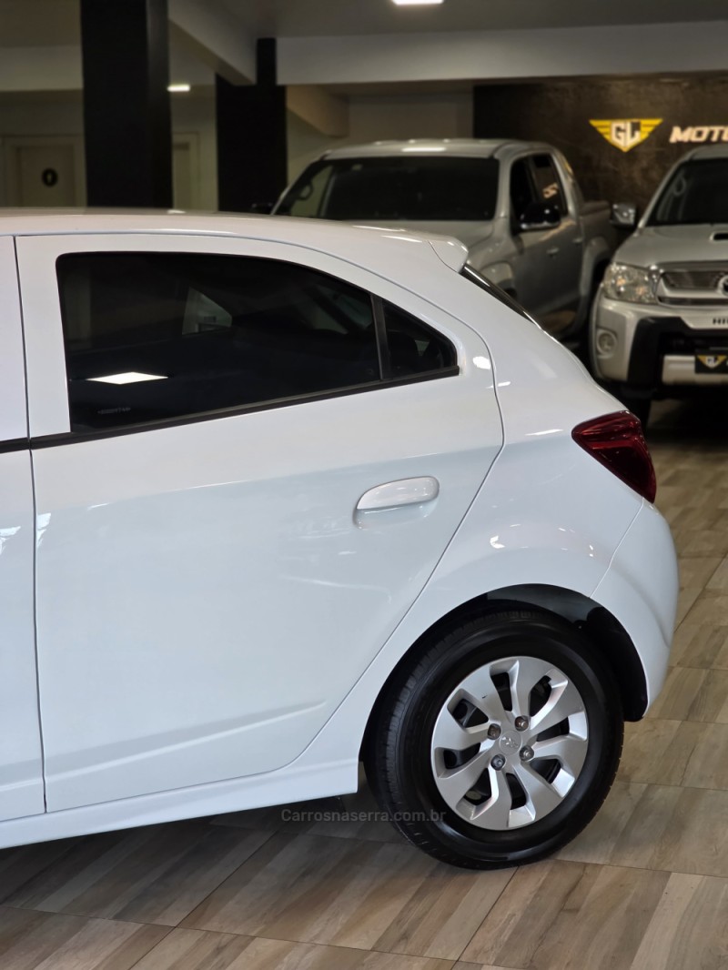ONIX 1.0 MPFI LT 8V FLEX 4P MANUAL - 2019 - CAXIAS DO SUL