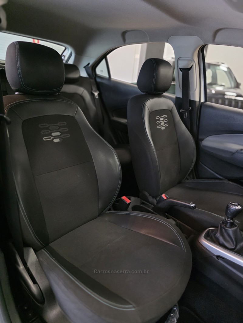 ONIX 1.0 MPFI LT 8V FLEX 4P MANUAL - 2019 - CAXIAS DO SUL