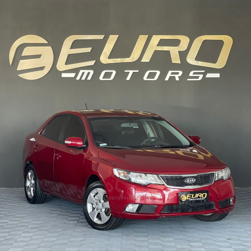 CERATO 1.6 EX SEDAN 16V GASOLINA 4P MANUAL - 2010 - PORTãO
