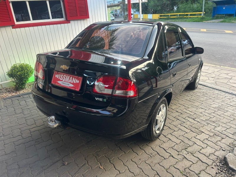 CORSA 1.0 MPFI CLASSIC 8V GASOLINA 4P MANUAL - 2013 - TRêS COROAS