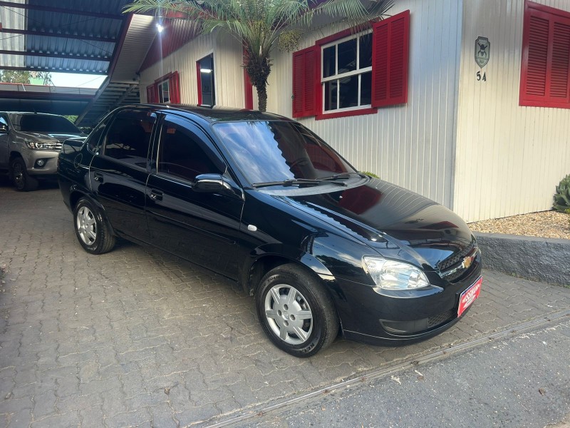 corsa 1.0 mpfi classic 8v gasolina 4p manual 2013 tres coroas