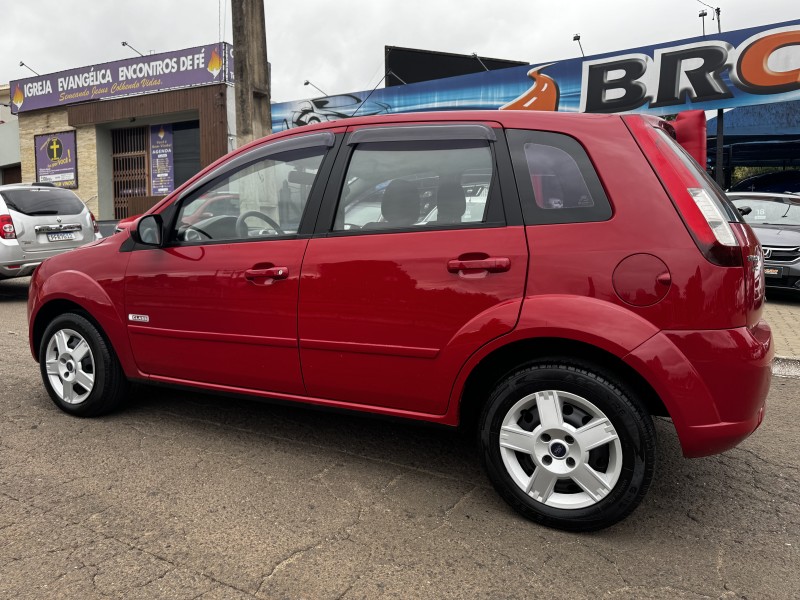 FIESTA 1.0 MPI CLASS HATCH 8V FLEX 4P MANUAL - 2008 - DOIS IRMãOS