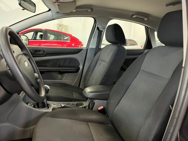 FOCUS 2.0 GLX 16V GASOLINA 4P MANUAL - 2009 - BENTO GONçALVES