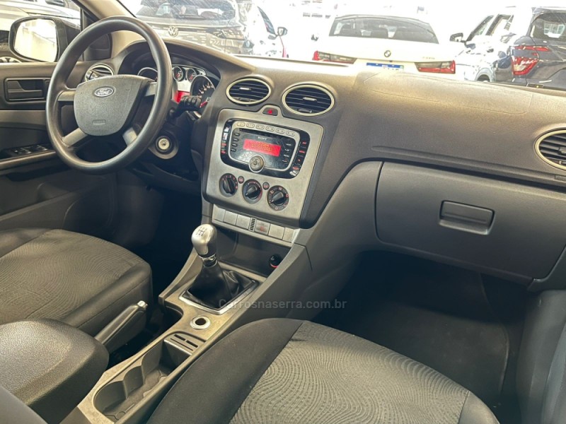 FOCUS 2.0 GLX 16V GASOLINA 4P MANUAL - 2009 - BENTO GONçALVES