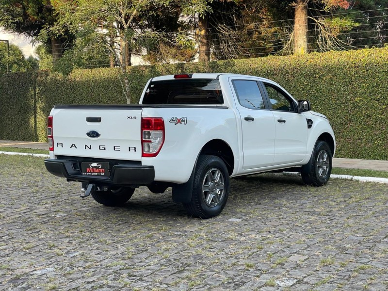 RANGER 2.2 XLS 4X4 CD 16V DIESEL 4P AUTOMÁTICO - 2017 - FARROUPILHA