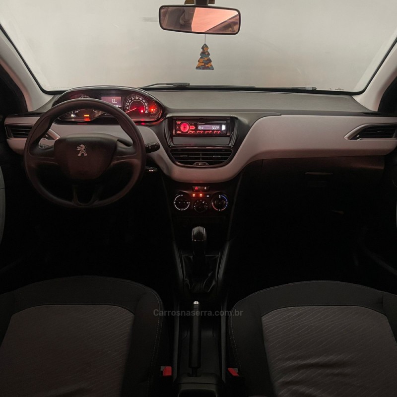 208 1.5 ACTIVE 8V FLEX 4P MANUAL - 2014 - PORTãO