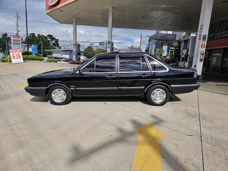 SANTANA 2.0 GLS 8V GASOLINA 4P MANUAL - 1990 - CAXIAS DO SUL