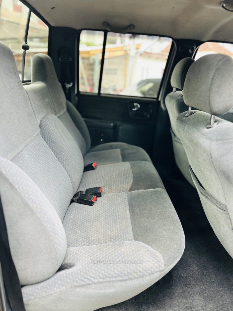 S10 2.8 RODEIO 4X4 CD 12V TURBO ELECTRONIC INTERCOOLER DIESEL 4P MANUAL - 2006 - CAXIAS DO SUL