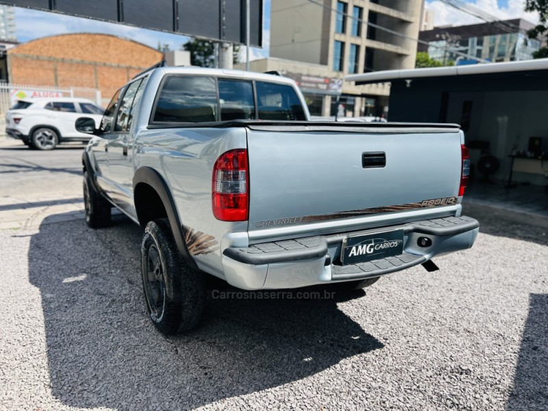 S10 2.8 RODEIO 4X4 CD 12V TURBO ELECTRONIC INTERCOOLER DIESEL 4P MANUAL - 2006 - CAXIAS DO SUL