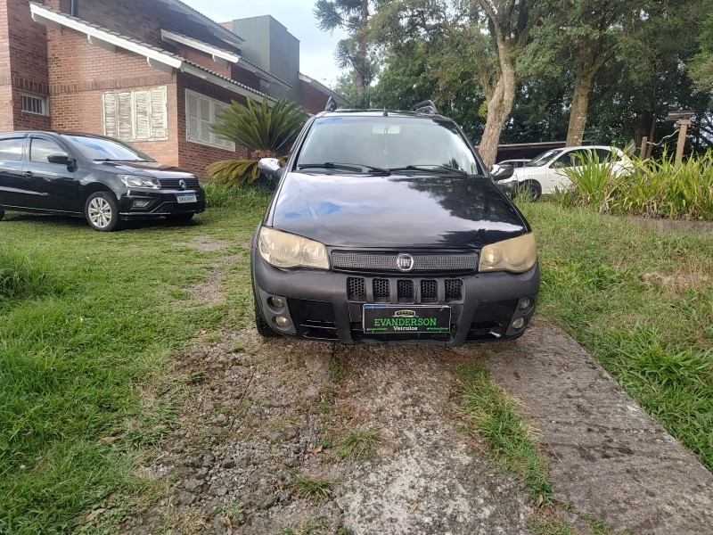 PALIO 1.8 MPI ADVENTURE WEEKEND 8V FLEX 4P MANUAL - 2005 - CAXIAS DO SUL