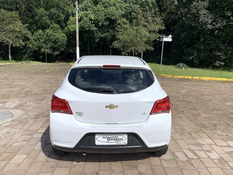 ONIX 1.4 MPFI LT 8V FLEX 4P AUTOMÁTICO - 2019 - GUAPORé